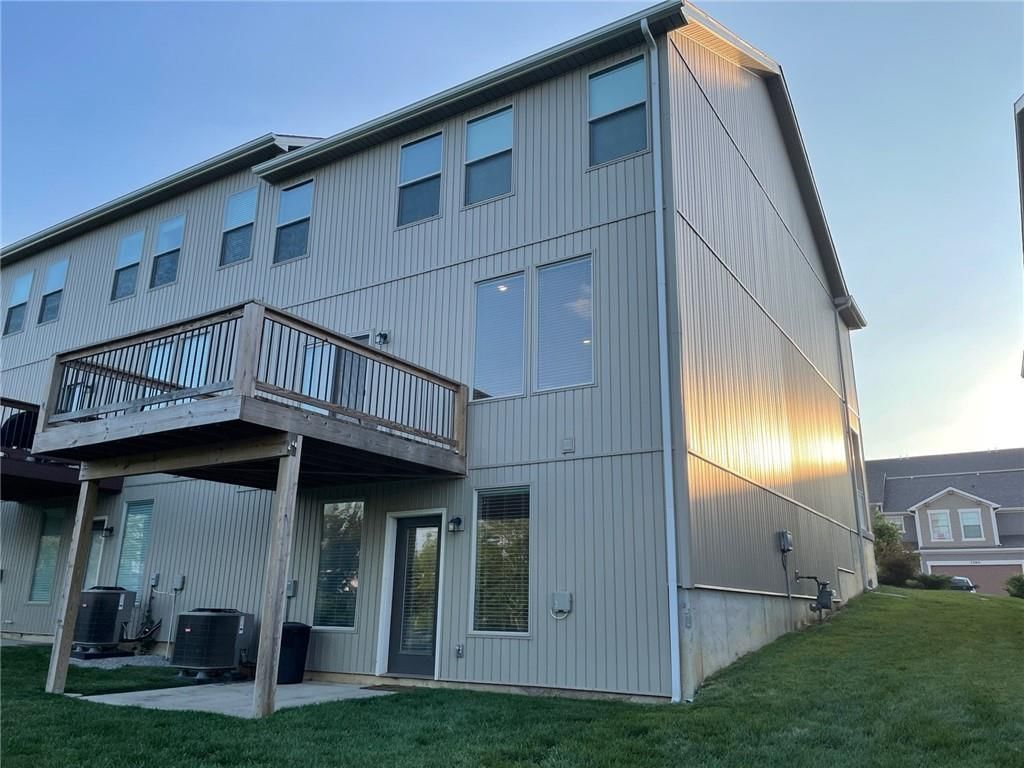 7389 Griffey Street — photo 43