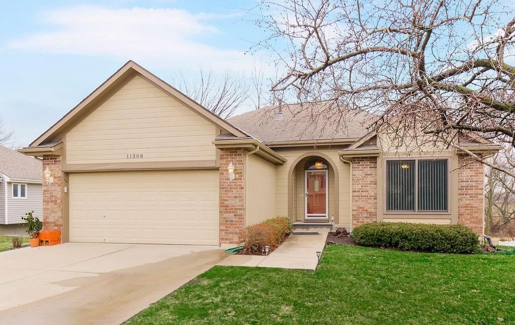11308 N Holly Street, Kansas City, MO