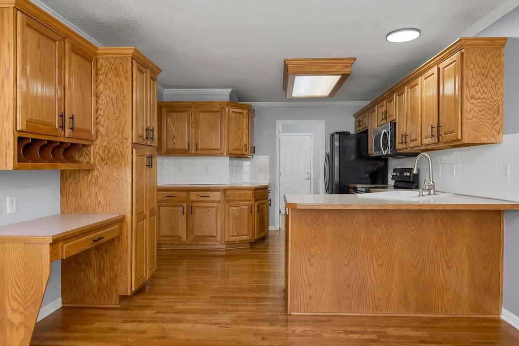 11308 N Holly Street — photo 10