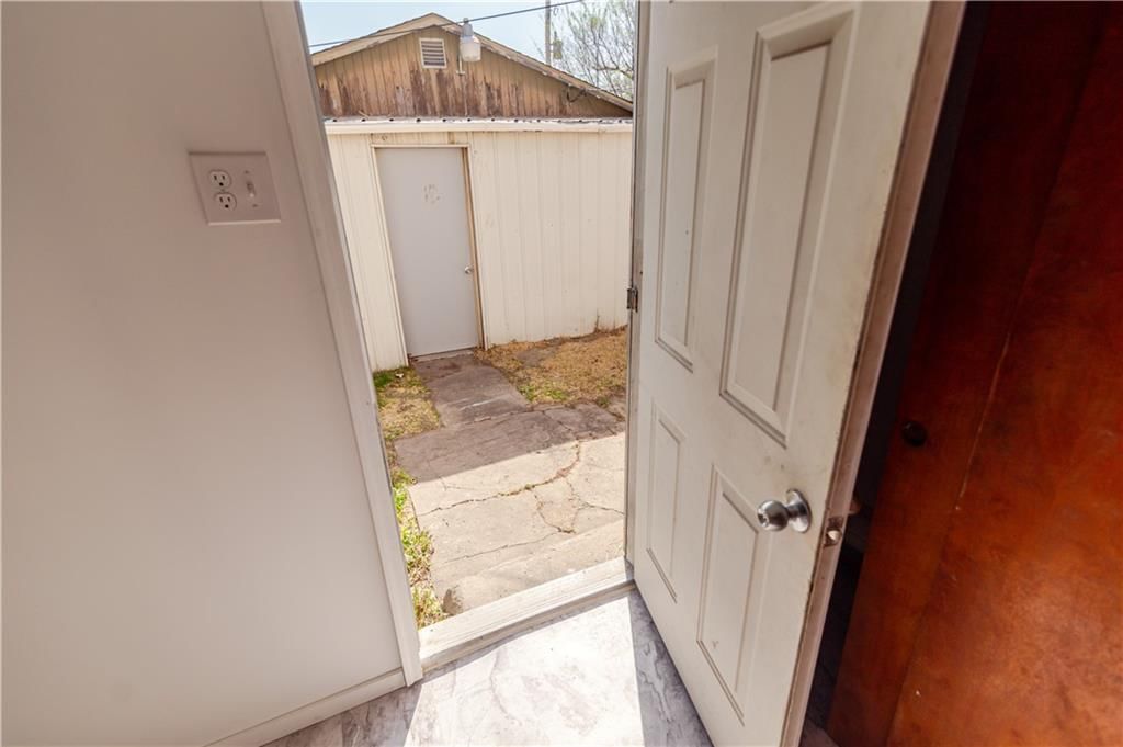 808 Ann Street — photo 15
