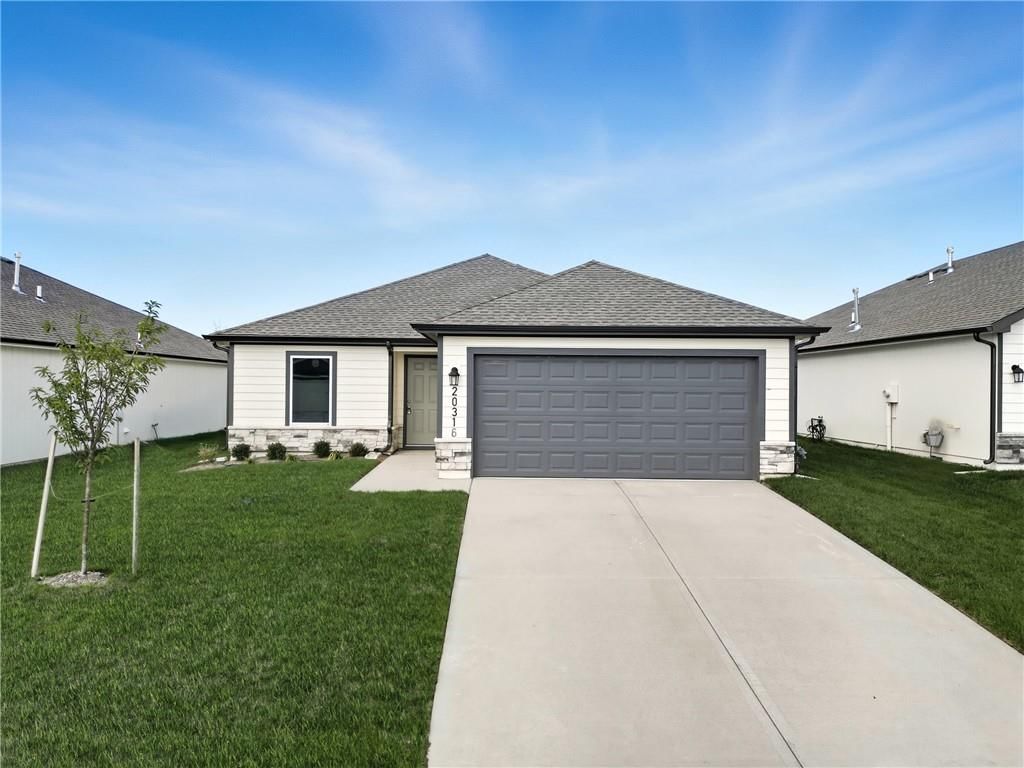 20208 W 194th Terrace, Spring Hill, KS