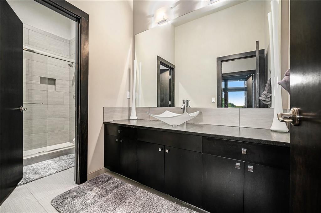10258 N Kansas Avenue — photo 39