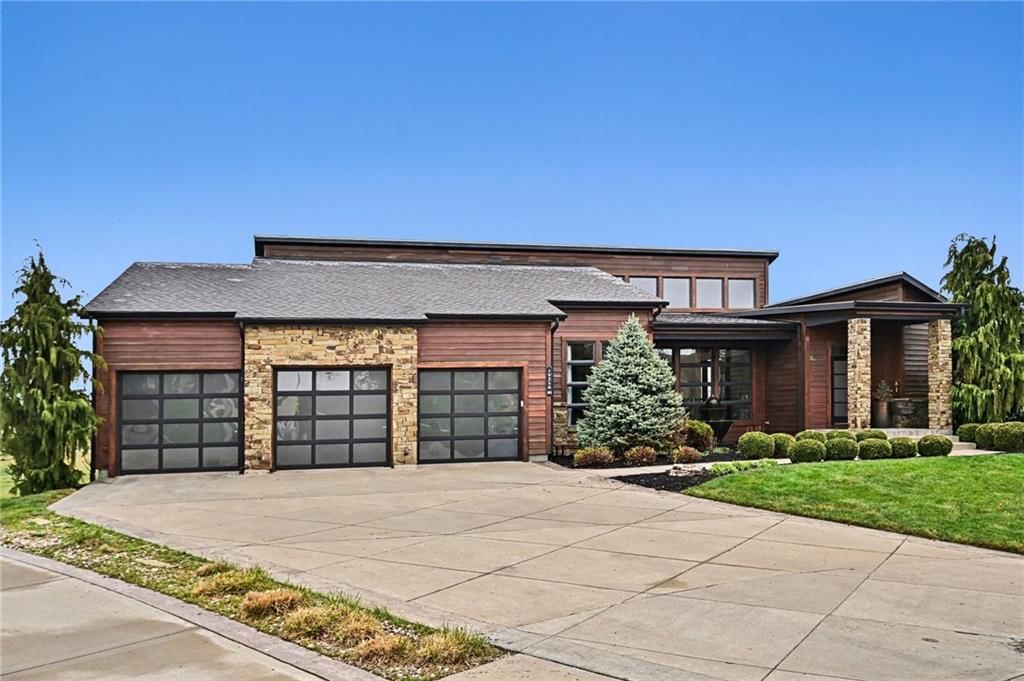 10258 N Kansas Avenue — photo 61