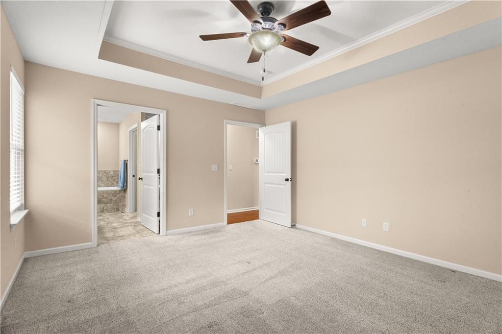 2724 S Woodbury Drive — photo 10