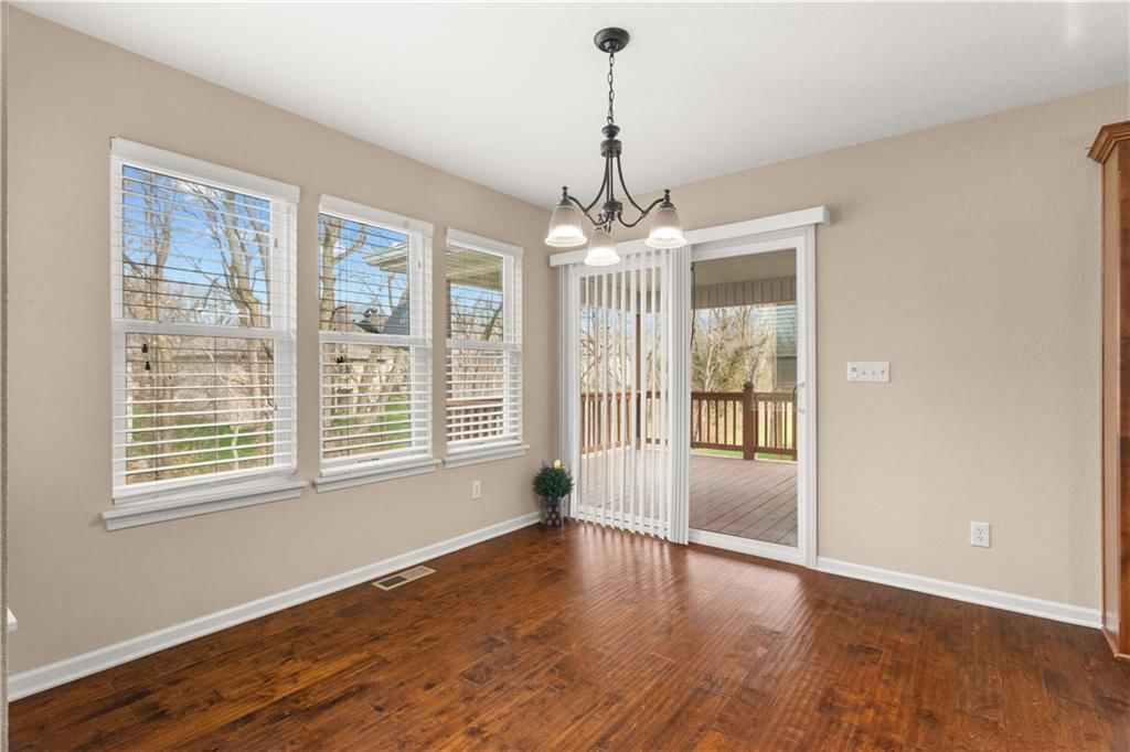 2724 S Woodbury Drive — photo 21