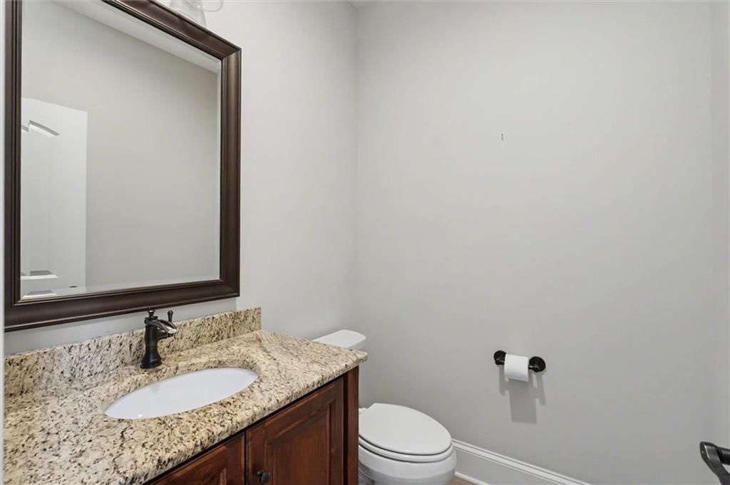 237 Landon Court — photo 9