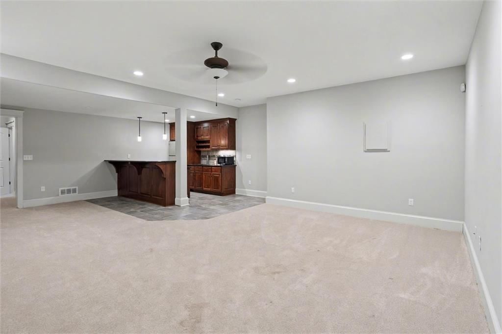 237 Landon Court — photo 47