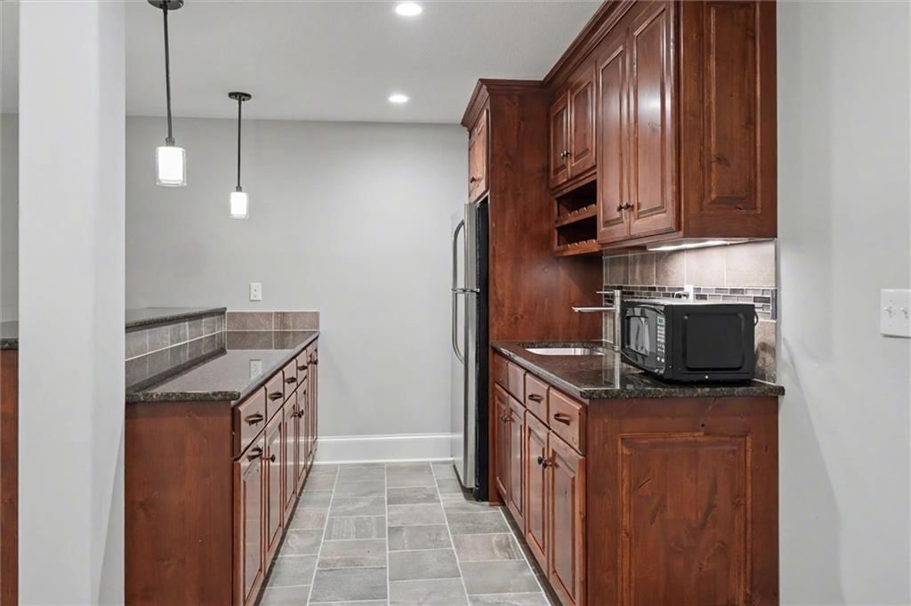 237 Landon Court — photo 48