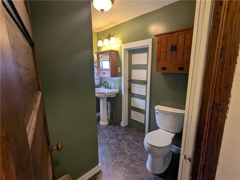 506 Shawnee Street — photo 35