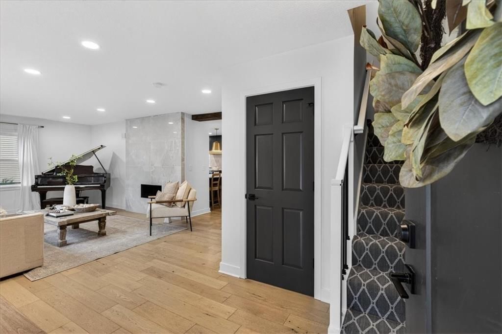 6204 W 61st Terrace — photo 3