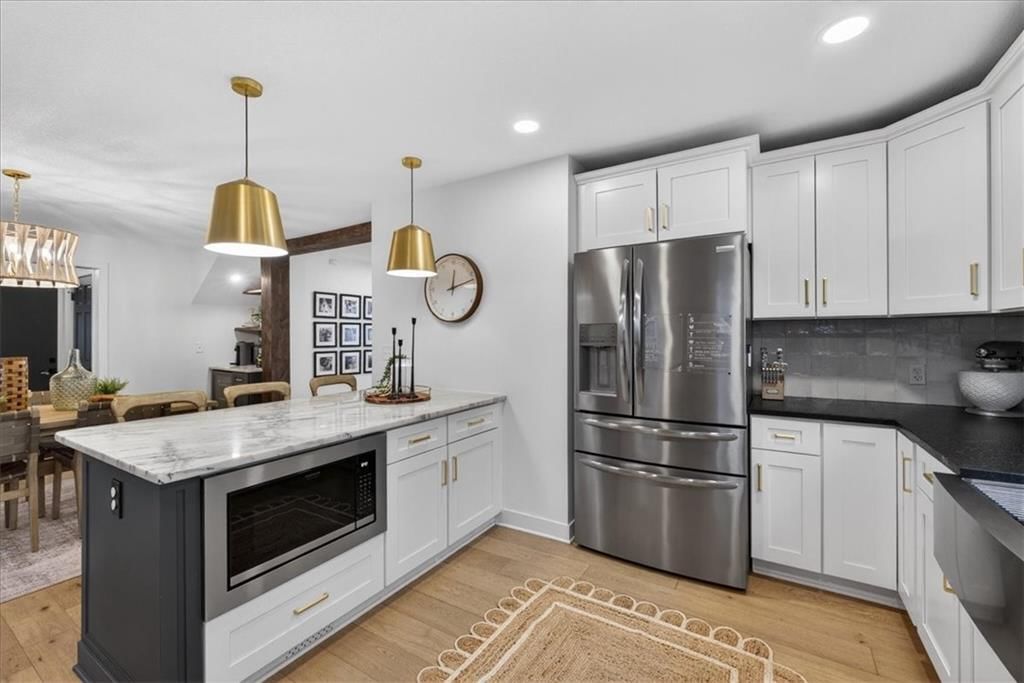 6204 W 61st Terrace — photo 11