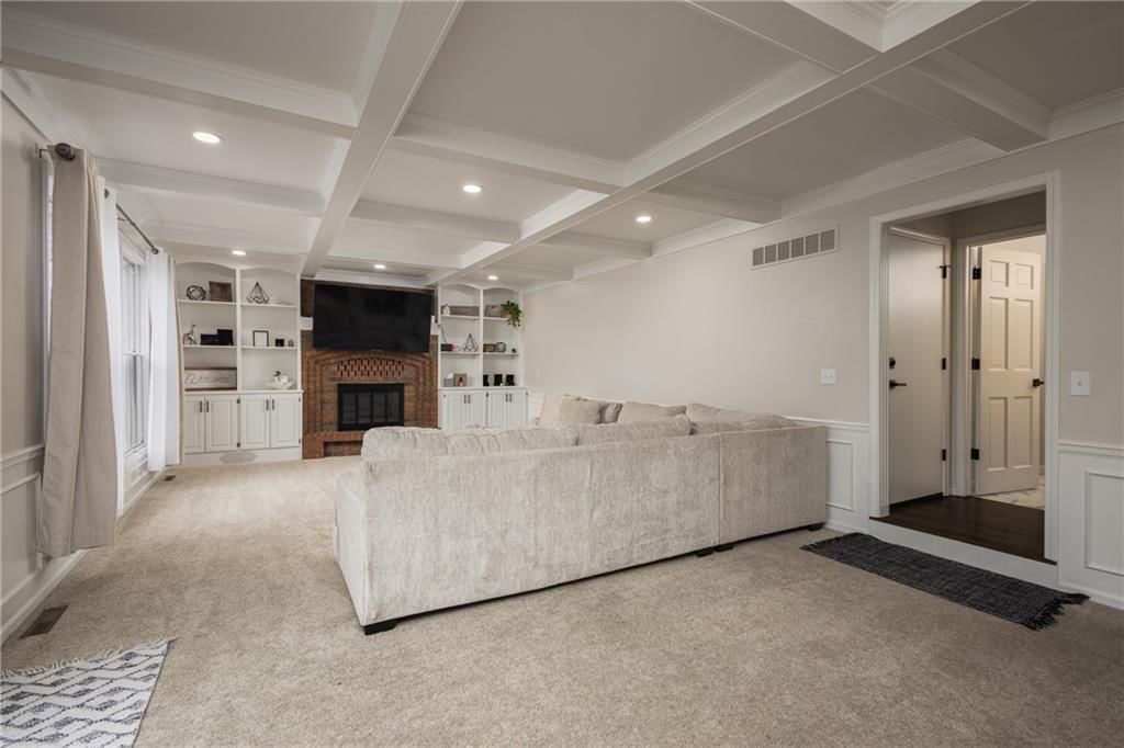 12308 E 63rd Terrace — photo 13