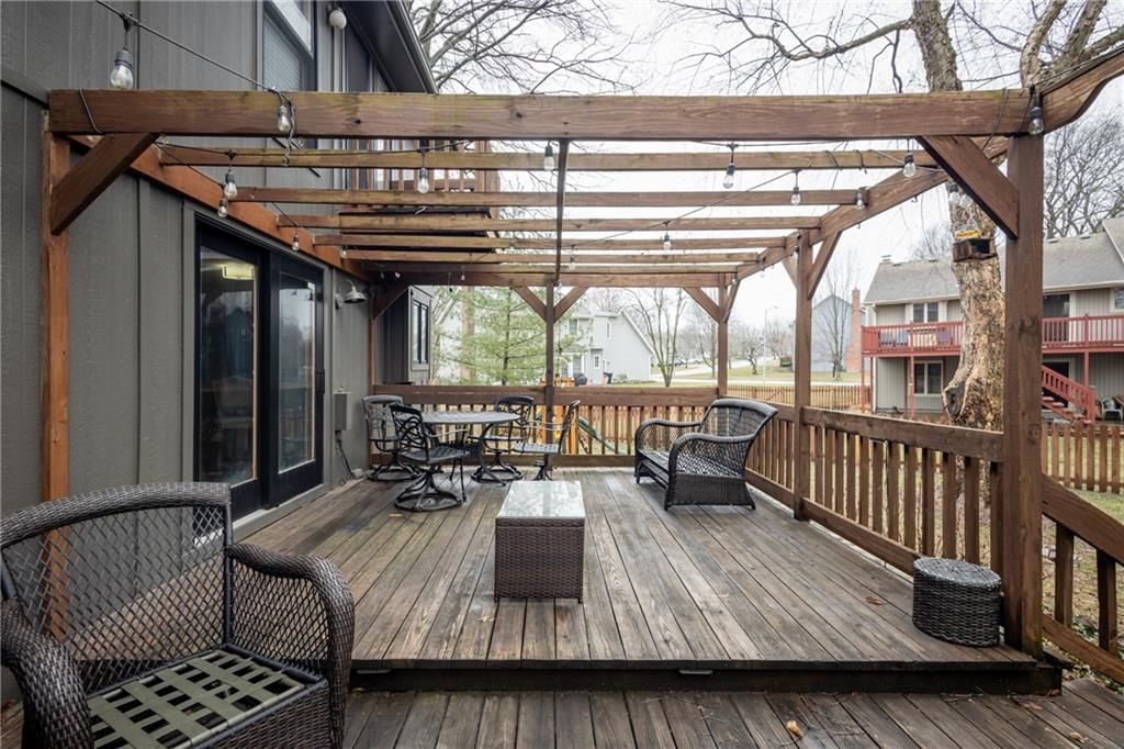 12308 E 63rd Terrace — photo 37