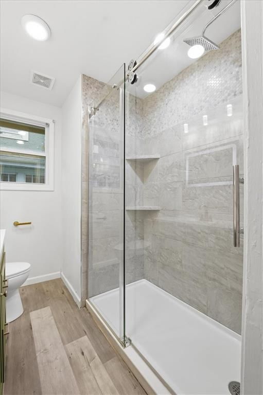 4107 Kenwood Avenue — photo 17