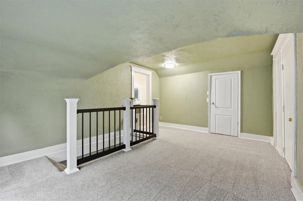 4107 Kenwood Avenue — photo 18