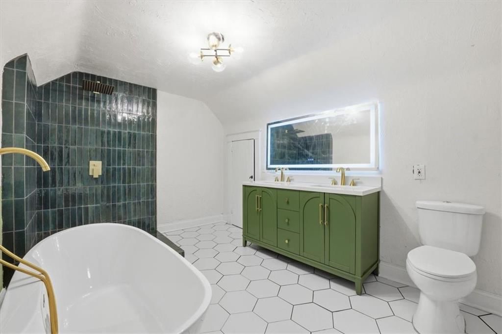 4107 Kenwood Avenue — photo 21