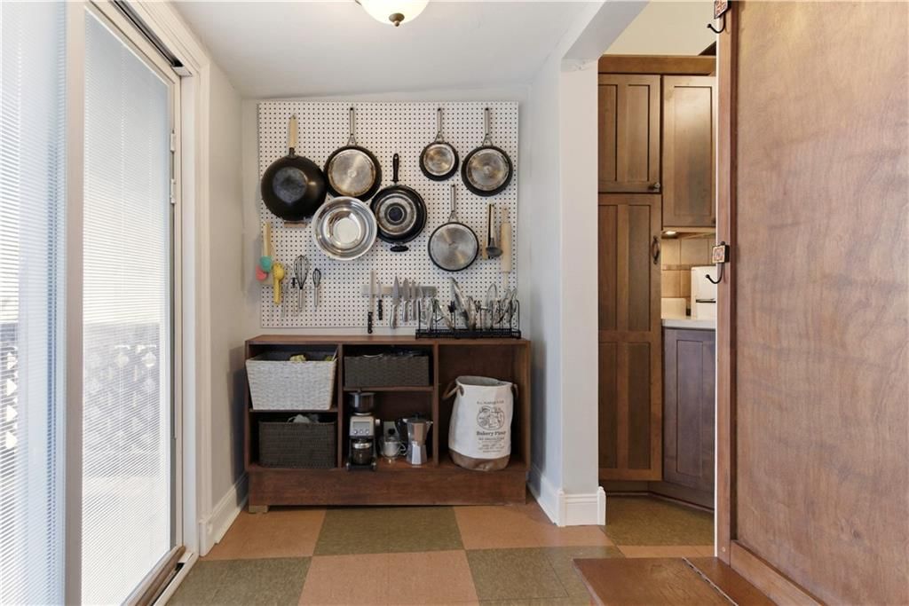 4226 Charlotte Street — photo 12