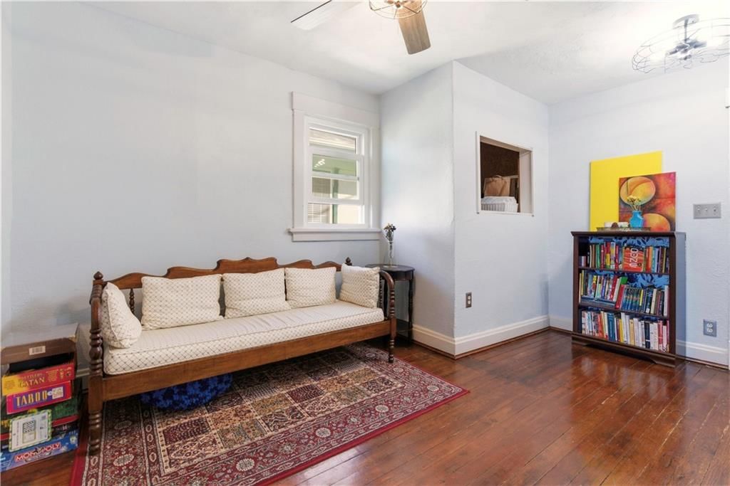 4226 Charlotte Street — photo 24