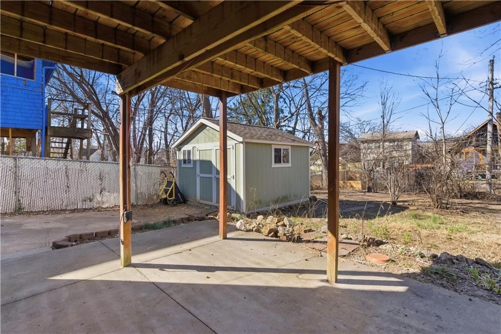 4226 Charlotte Street — photo 28
