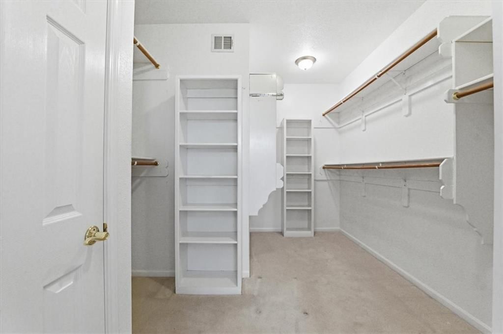 19104 Autumn Lane — photo 36