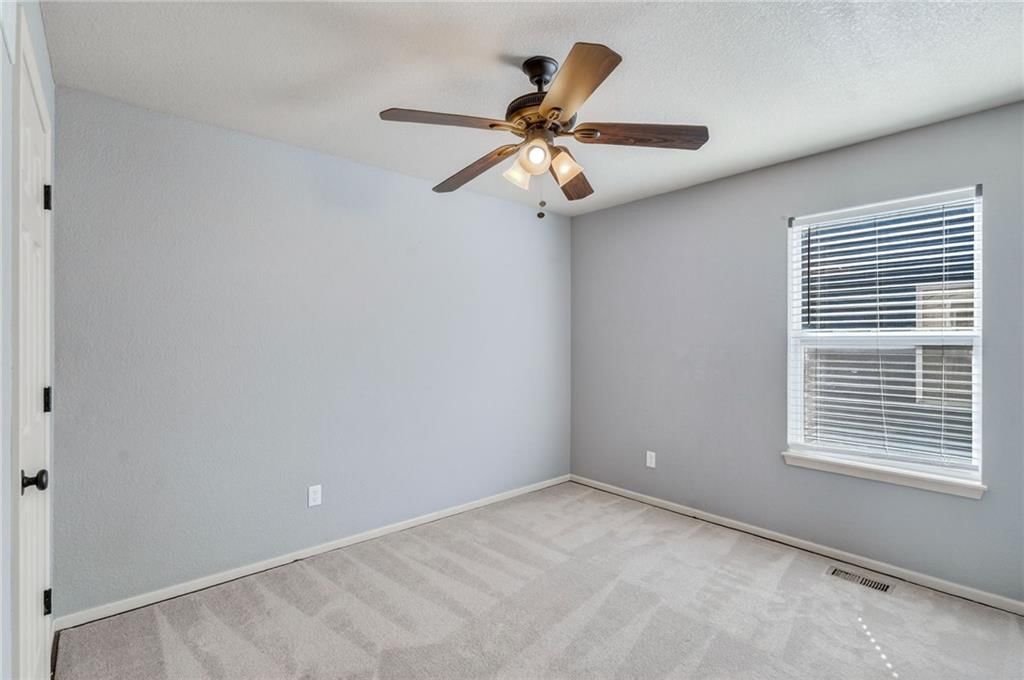 11054 Whispering Lane — photo 15