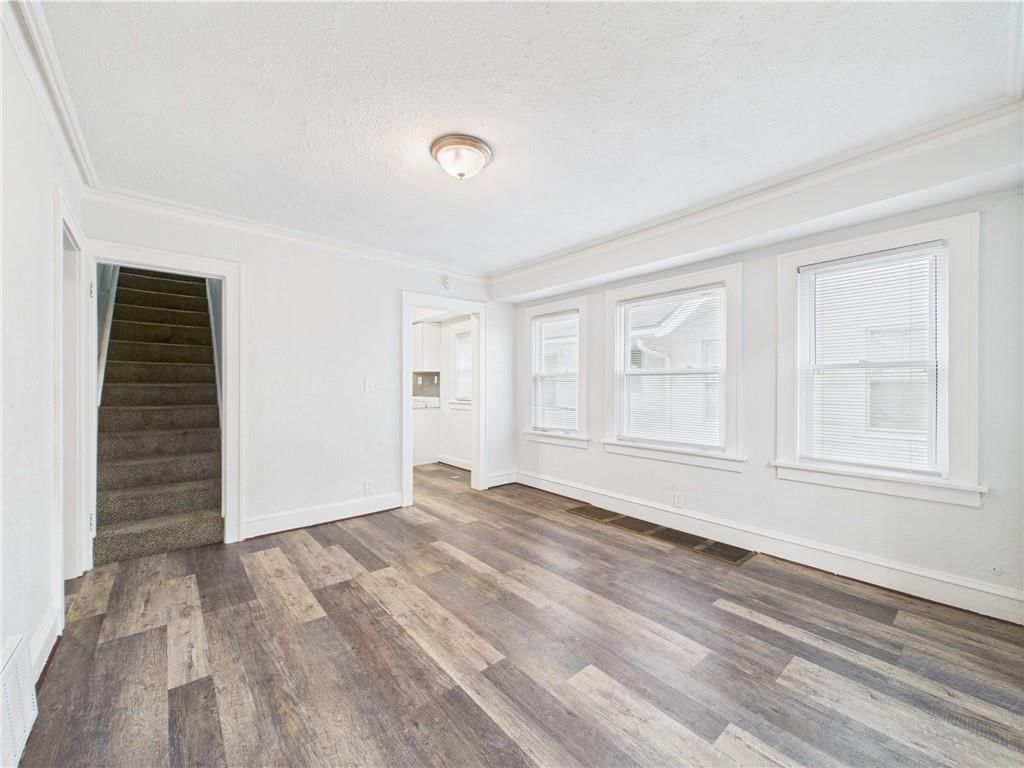 5611 Olive Street — photo 5