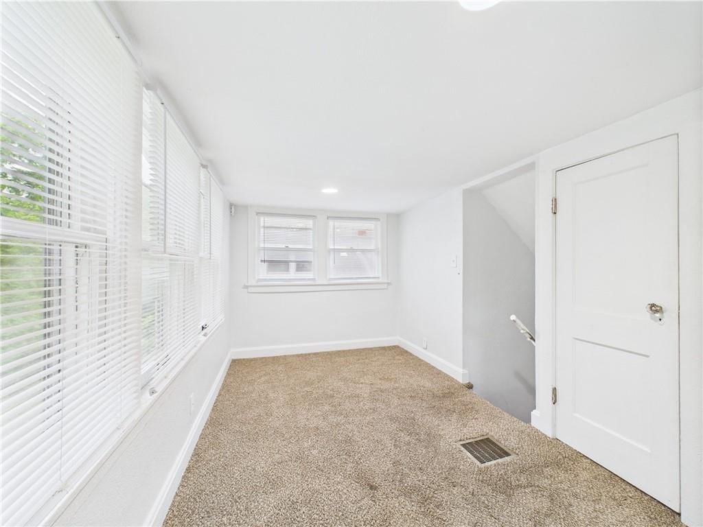 5611 Olive Street — photo 17