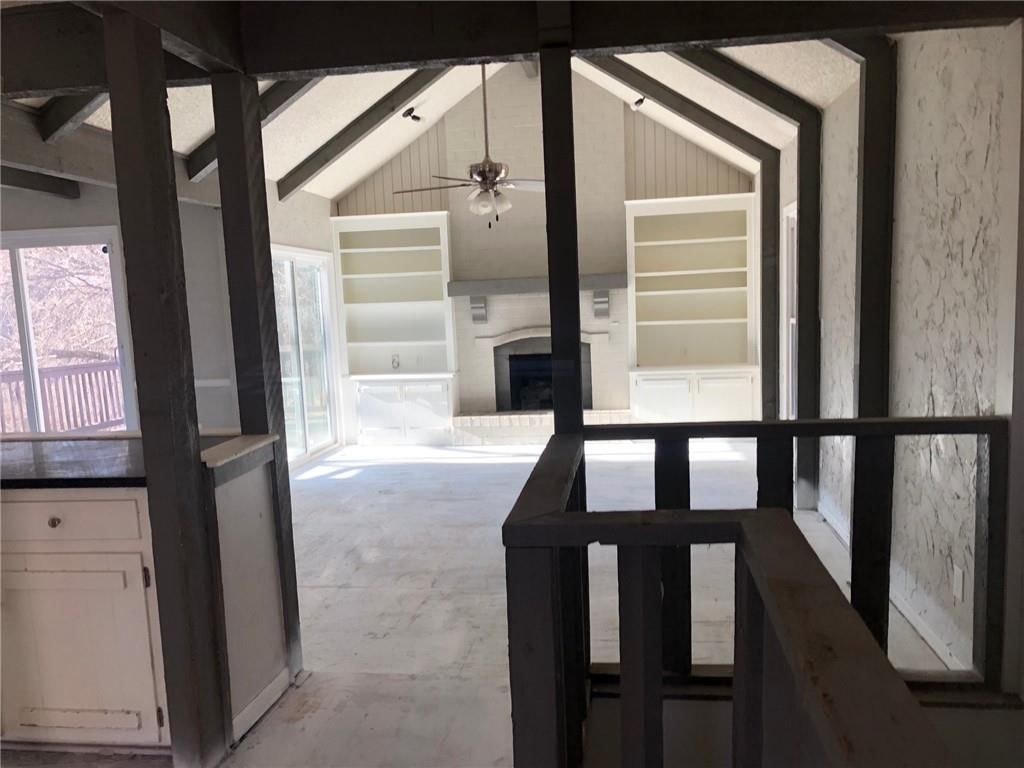 6012 Woodside Avenue — photo 4