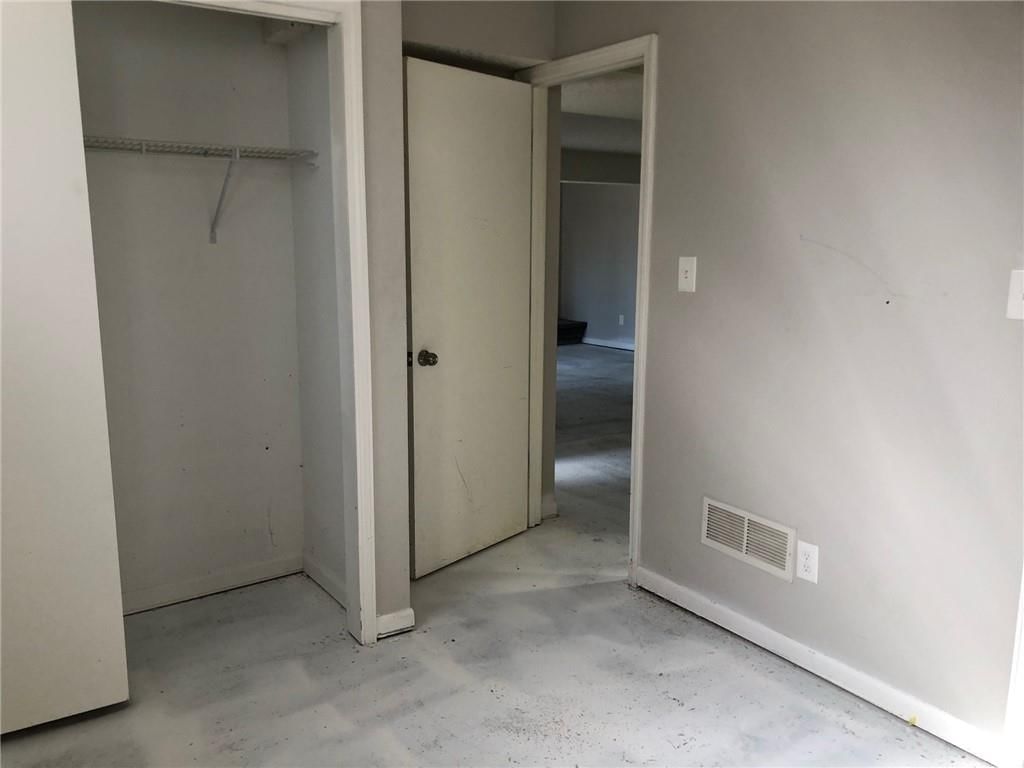 6012 Woodside Avenue — photo 14