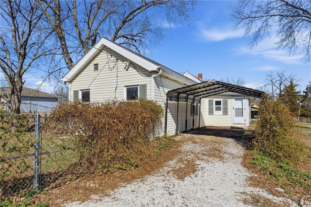 1423 Olive Street — photo 27
