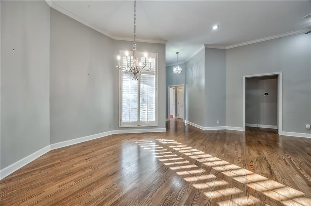 12216 England Street — photo 4