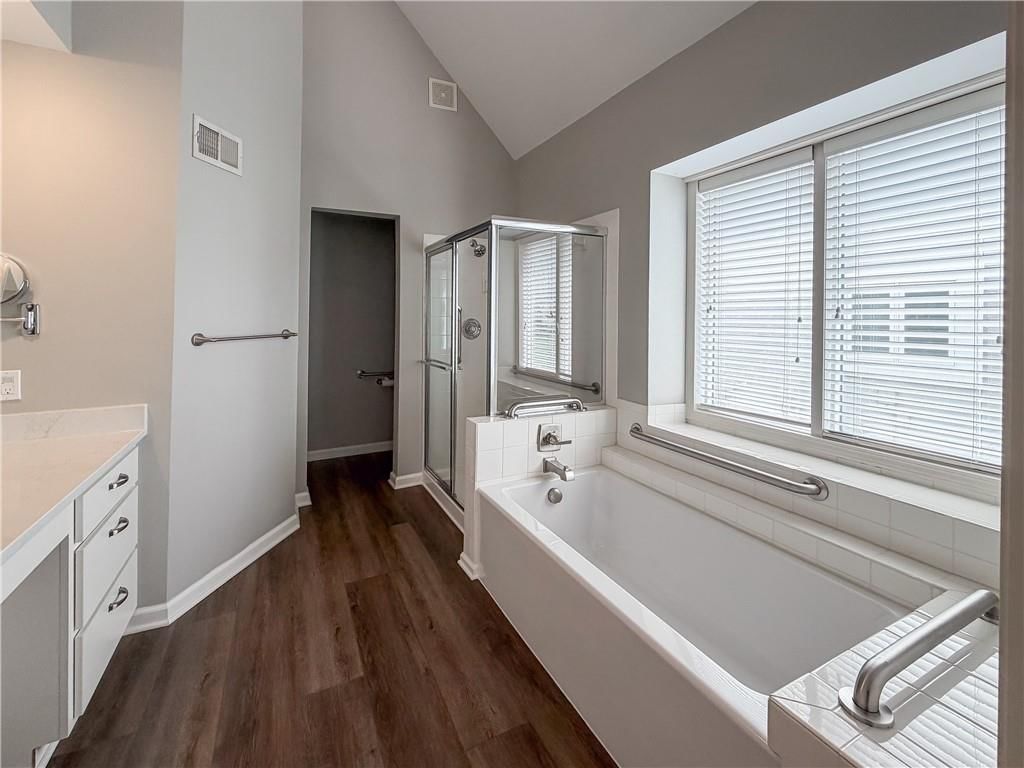 12216 England Street — photo 17