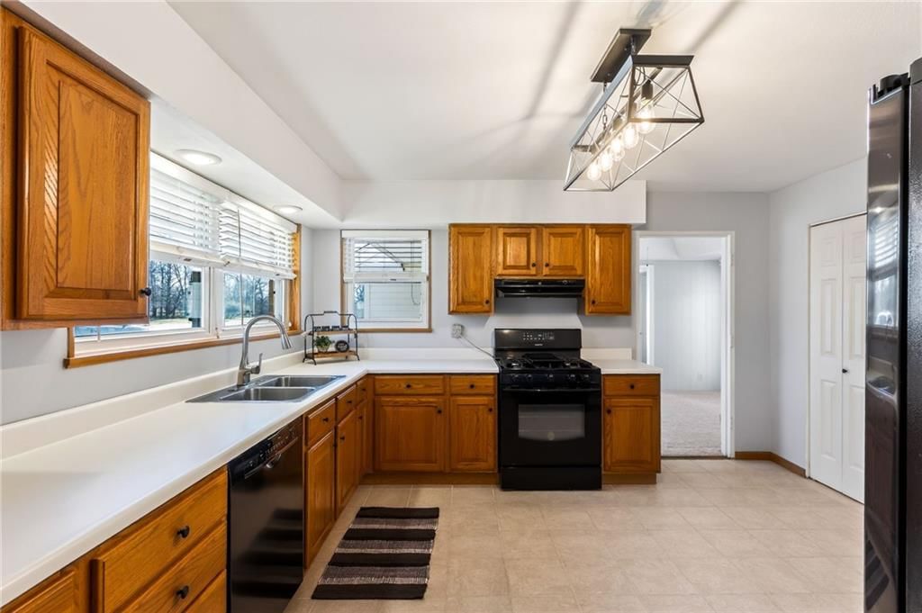 7000 NW Waukomis Drive — photo 13