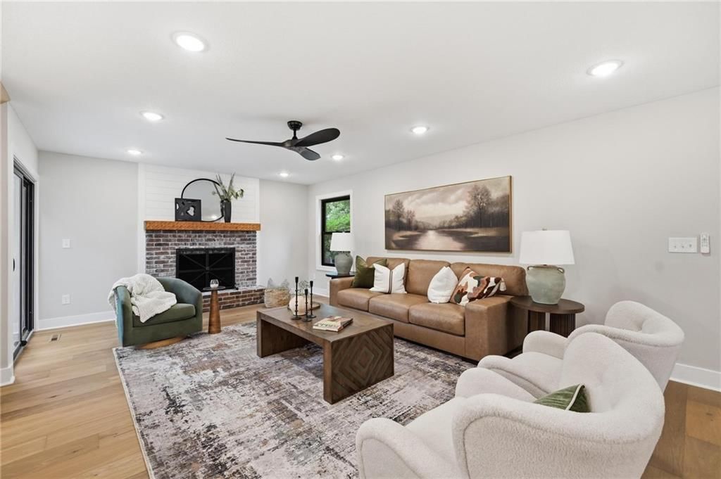 7401 W 101st Street — photo 10