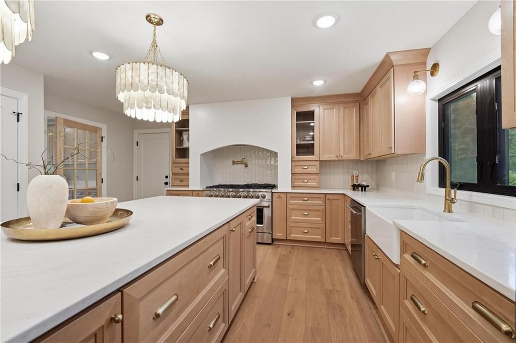 7401 W 101st Street — photo 19