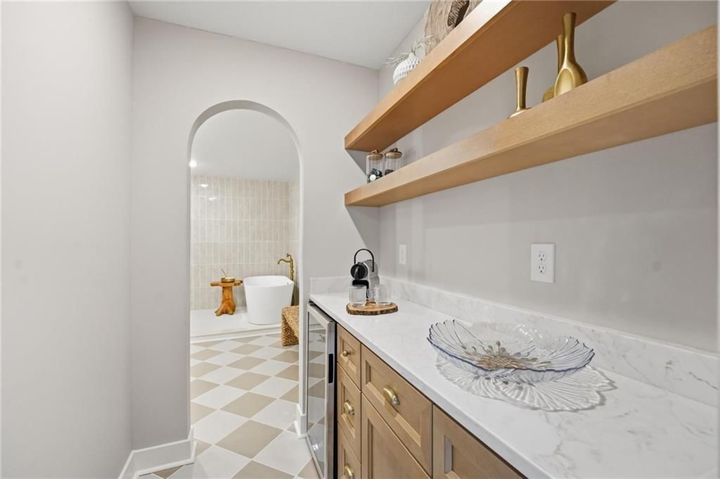 7401 W 101st Street — photo 25