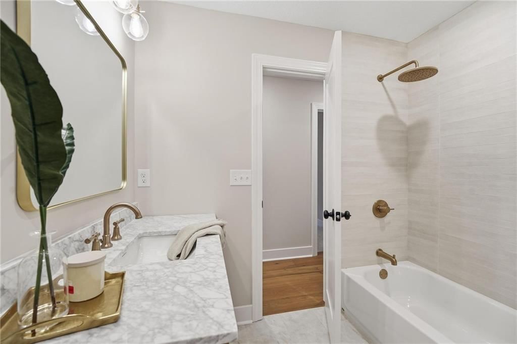 7401 W 101st Street — photo 36