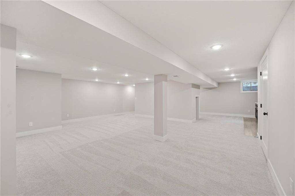 7401 W 101st Street — photo 40