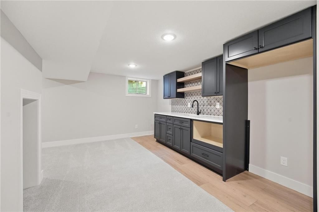 7401 W 101st Street — photo 42