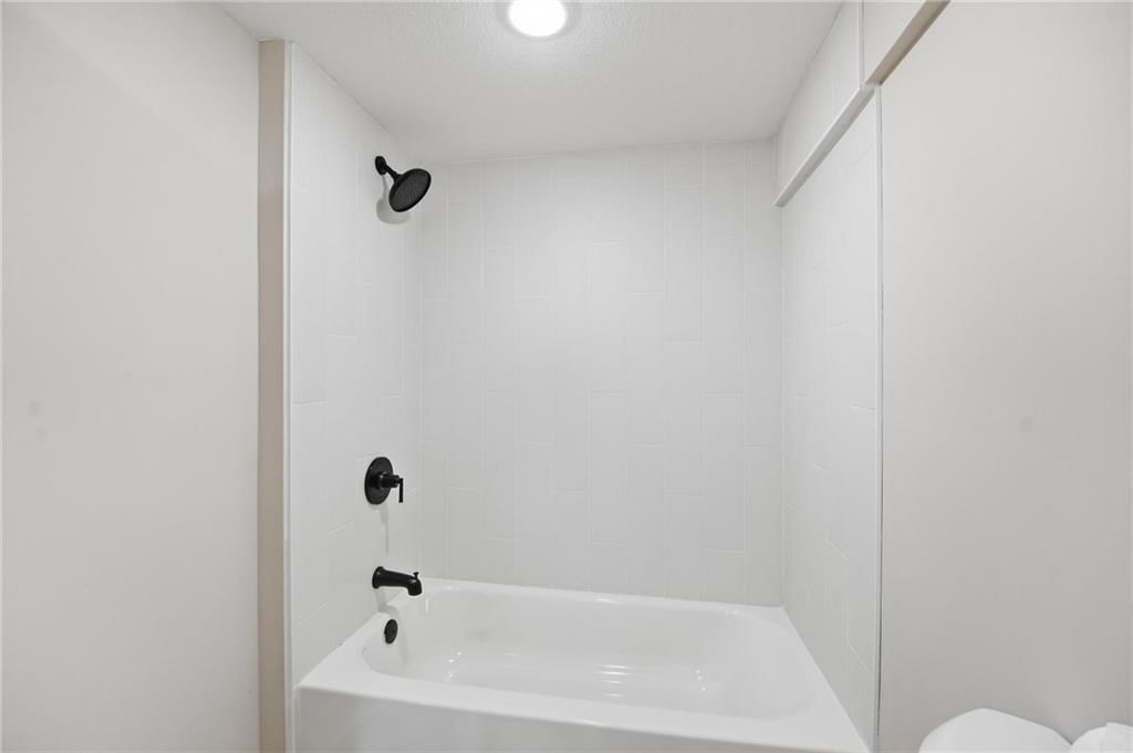 7401 W 101st Street — photo 50