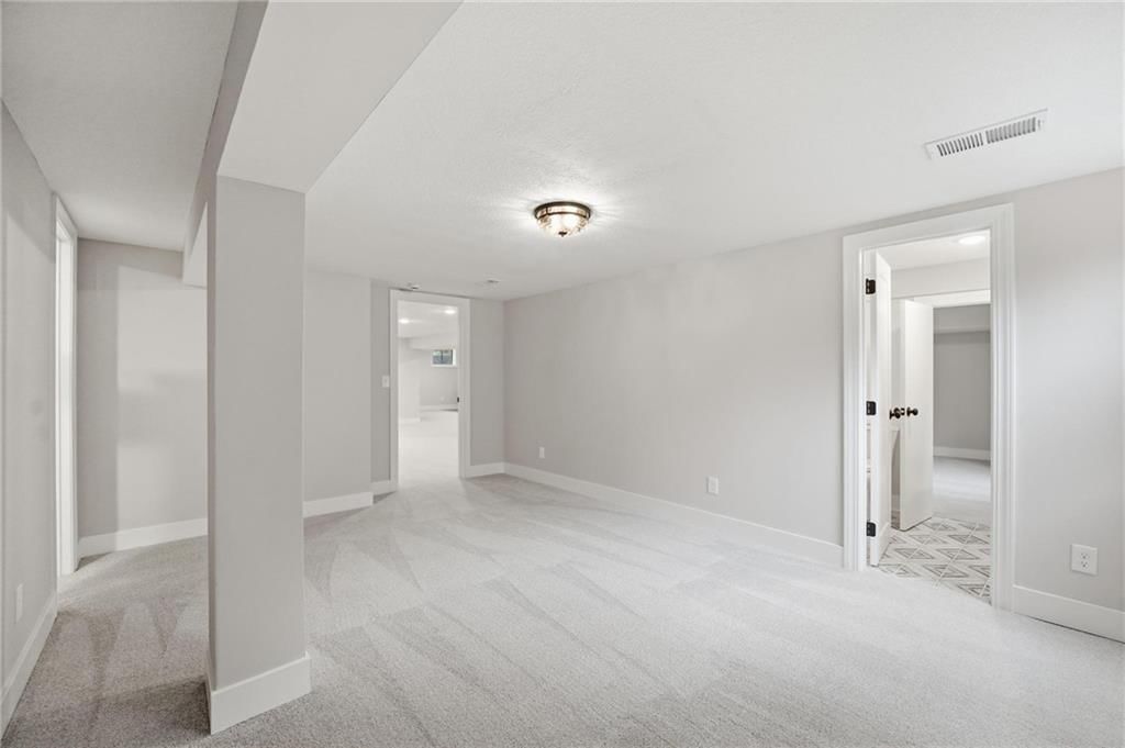7401 W 101st Street — photo 52