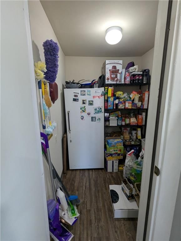 500 Miami Street — photo 16