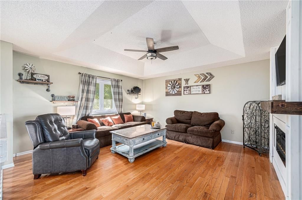 8206 E 235th Street — photo 3