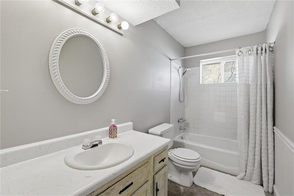 14100 MERRYWOOD Lane — photo 18