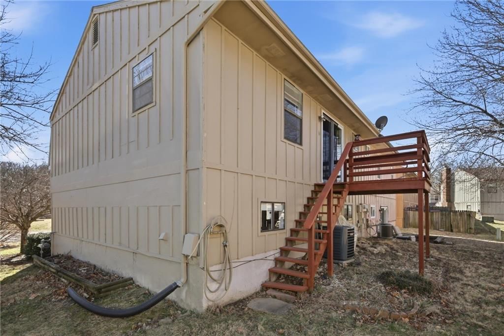 14100 MERRYWOOD Lane — photo 30