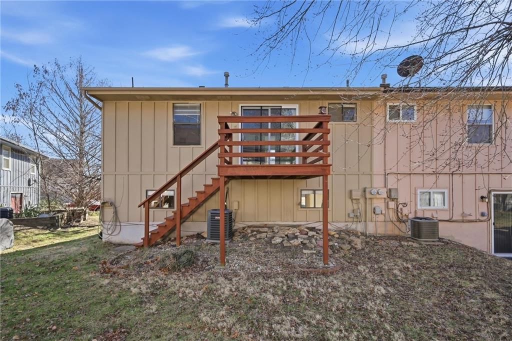 14100 MERRYWOOD Lane — photo 31
