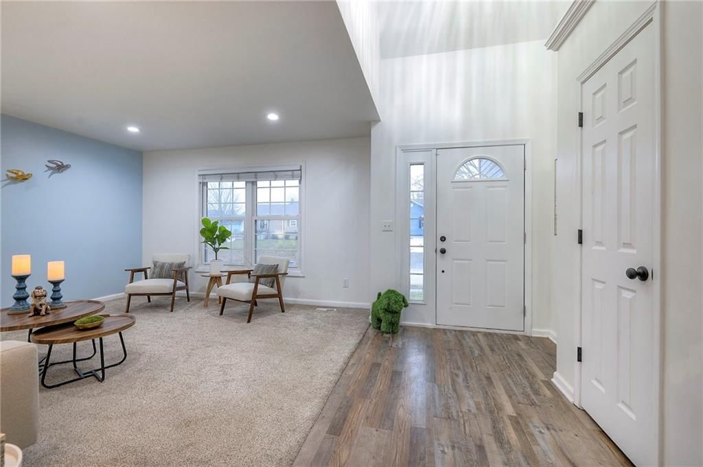 1012 SE Wingate Court — photo 4