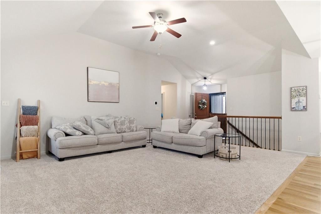 20700 W 72nd Terrace — photo 5