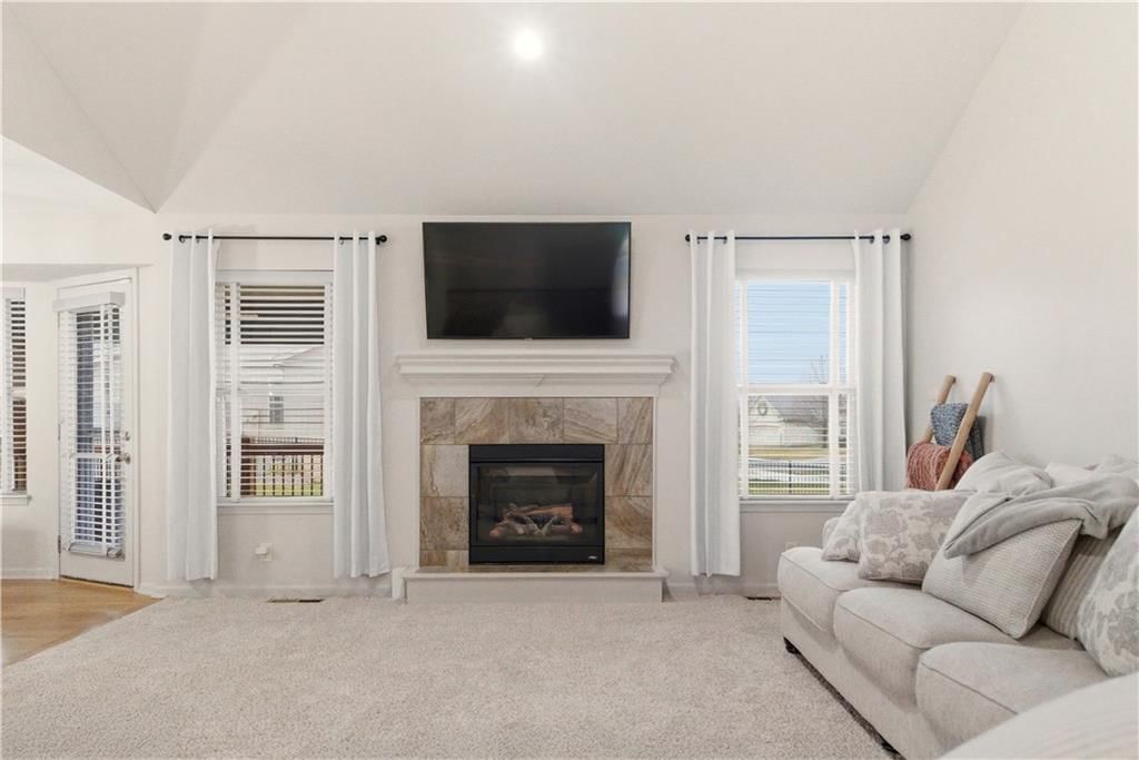 20700 W 72nd Terrace — photo 8