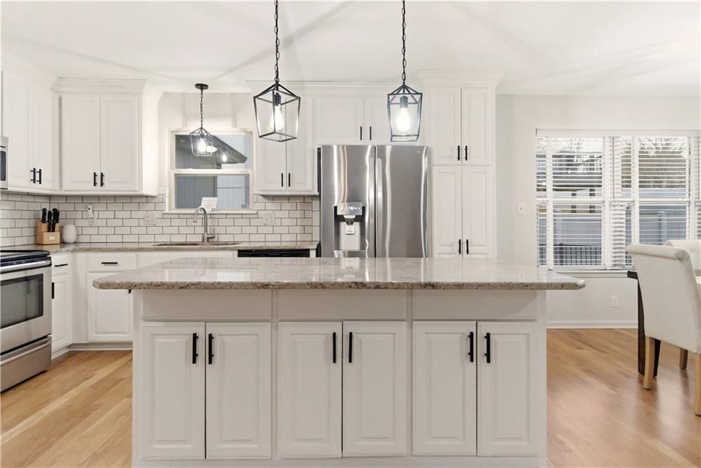 20700 W 72nd Terrace — photo 11